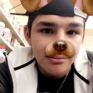 Meet your Posher, Adalberto